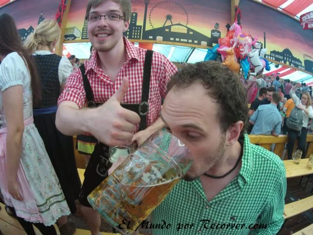 Oktoberfest Alemania El mundo por Recorrer